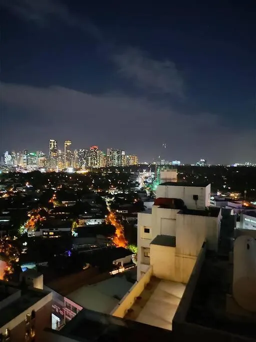 Citadel Inn A4 Central Nightlife Makati Free Pool Manila 0*,  Philippines