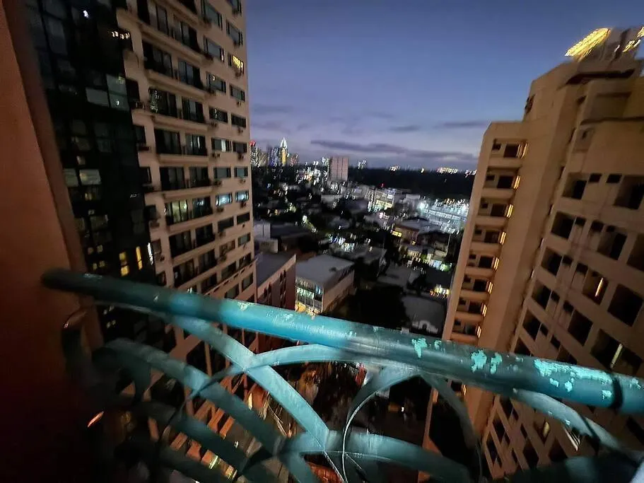Citadel Inn A4 Central Nightlife Makati Free Pool Manila Apartment