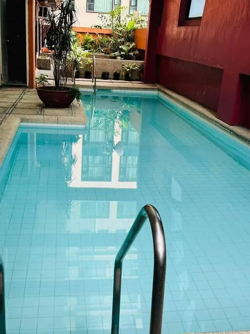Citadel Inn A4 Central Nightlife Makati Free Pool Manila