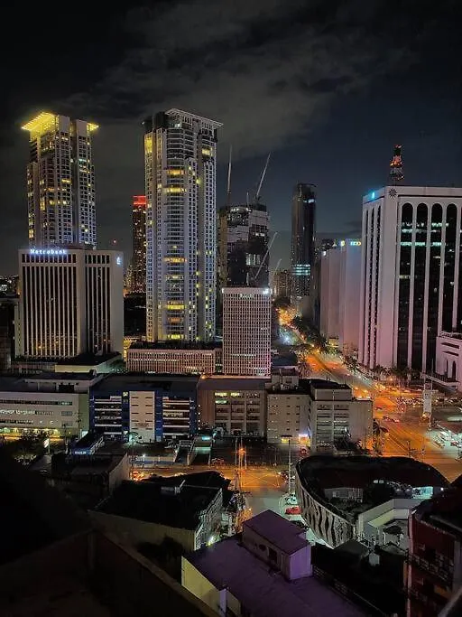 Citadel Inn A4 Central Nightlife Makati Free Pool Manila Apartamento